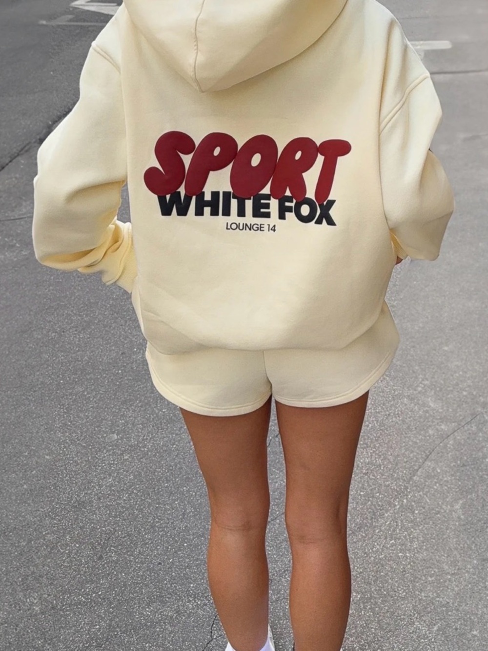 White Fox Club 14 Peyton Oversized Lemon Logo Sweatshirt - WHITE FOX NWT SZ S/M - Picture 5 of 5